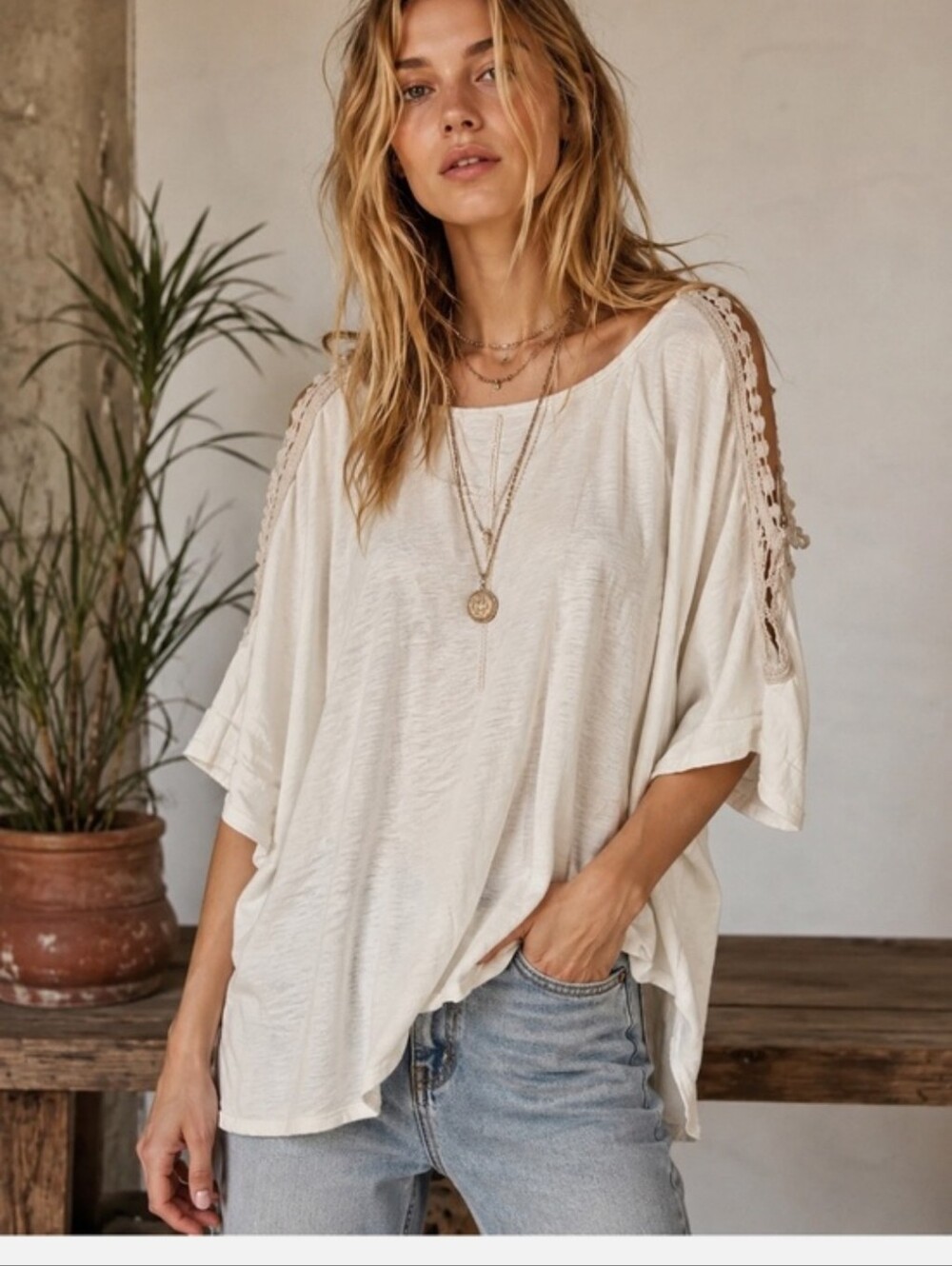 Made In Itaky  🇮🇹 Boho Crochet-Shoulder Relaxed Women's Top